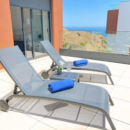 Lägenhet Modern Apartment-sea View